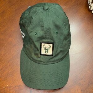 Green Milwaukee Bucks Cap
